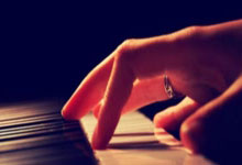 OD体育官网：利雅得胜利门将：C罗堪称典范；人们对沙特联赛抱有偏见.